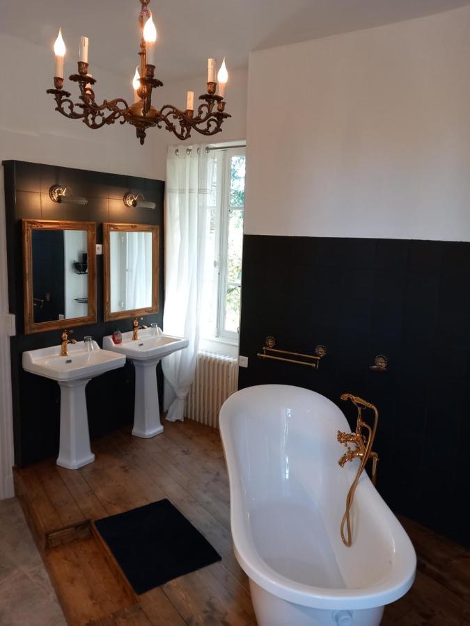 Chateau Maleplane Bed & Breakfast Saint-Leonard-de-Noblat Ngoại thất bức ảnh