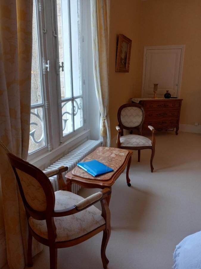 Chateau Maleplane Bed & Breakfast Saint-Leonard-de-Noblat Ngoại thất bức ảnh