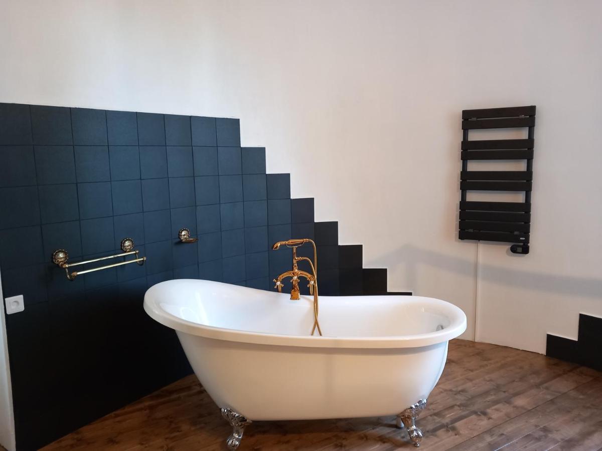 Chateau Maleplane Bed & Breakfast Saint-Leonard-de-Noblat Ngoại thất bức ảnh